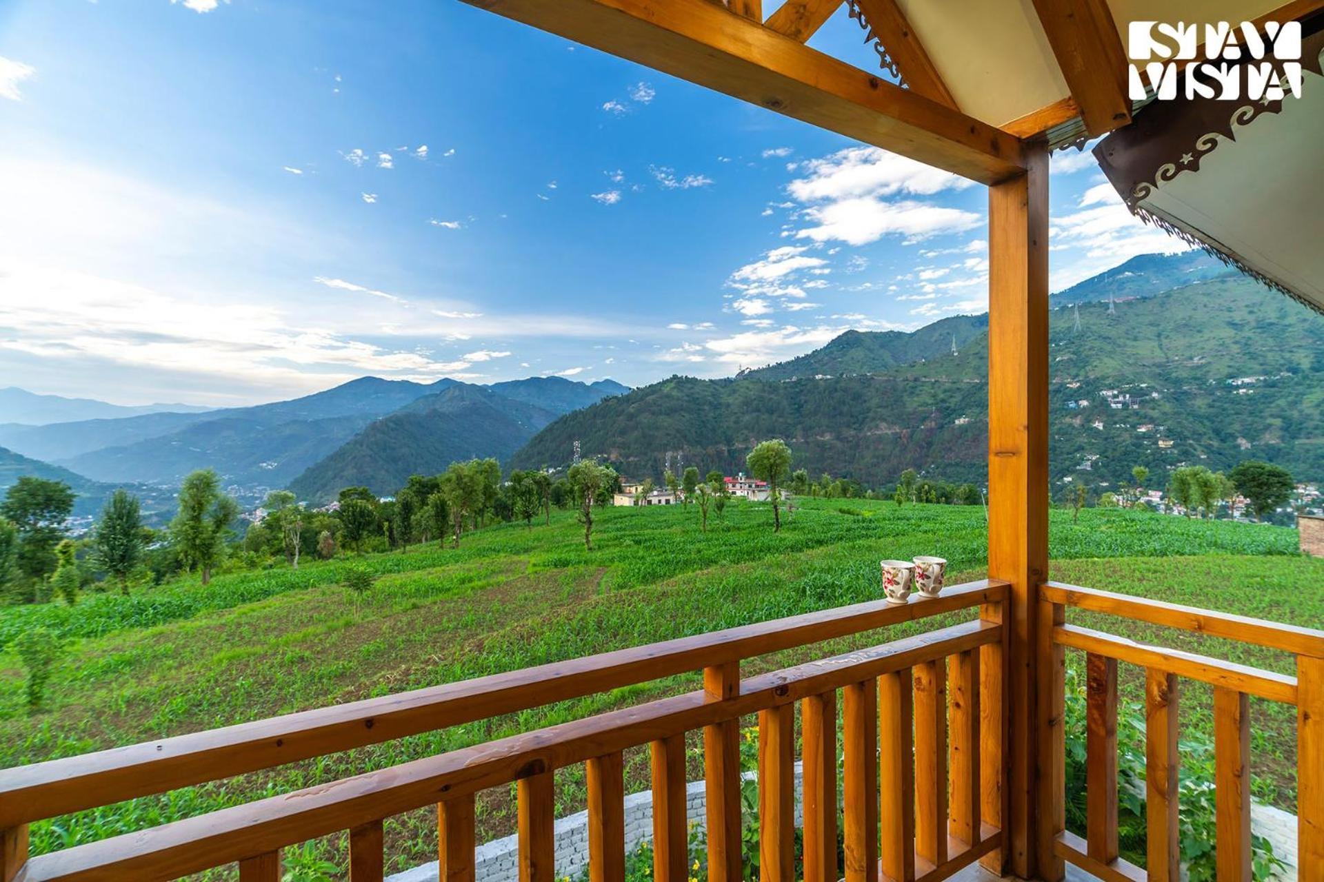 Stayvista At The Oakridge 4 Bhk Villa In Dharamshala With Jacuzzi & Balcony Chamba (Himachal Pradesh) Exterior photo